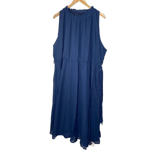 NWT Bloomchic Women’s Sleeveless Dress Knee Length Navy Blue Size 22-24 - Picture 1 of 10
